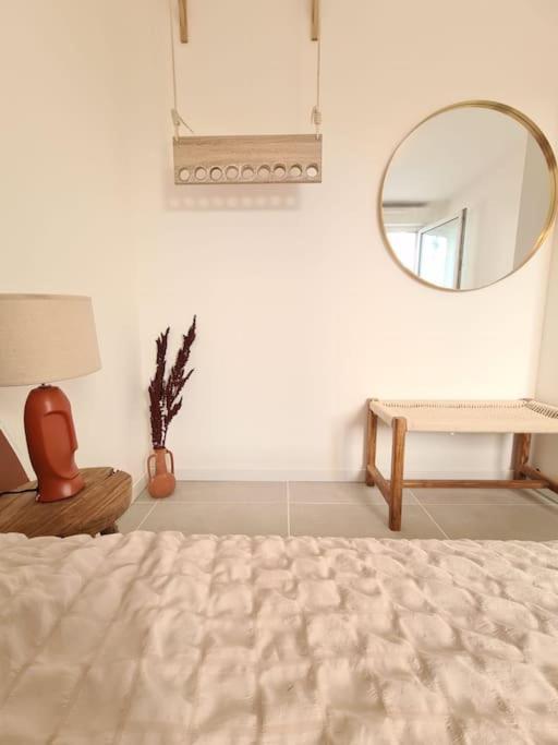 Charmant T2 Avec Balcon - Chaves Marsella Exterior foto