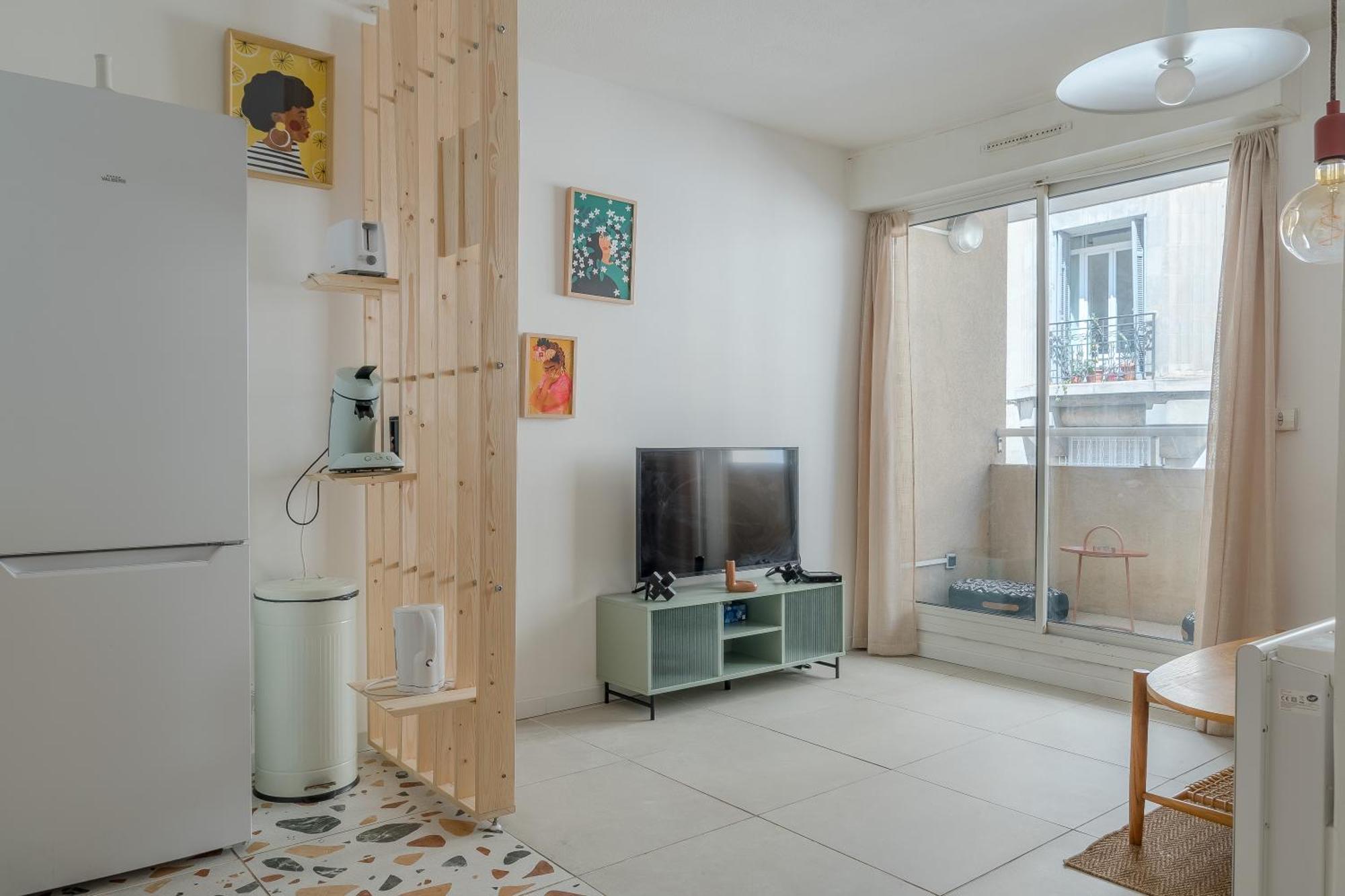 Charmant T2 Avec Balcon - Chaves Marsella Exterior foto