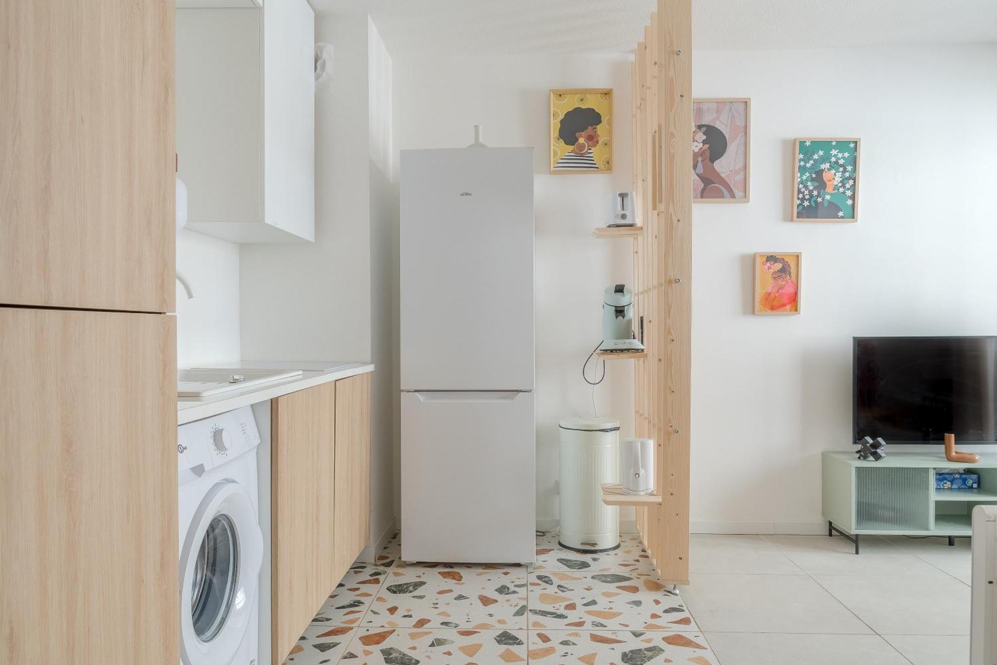 Charmant T2 Avec Balcon - Chaves Marsella Exterior foto